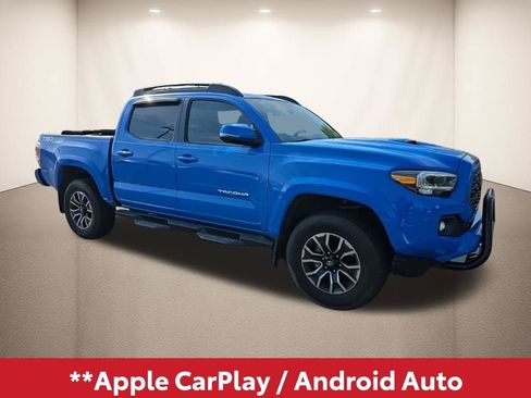 Used 2021 Toyota Tacoma TRD Sport w/ TRD Premium Sport Package image 3
