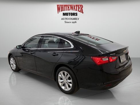 Used 2024 Chevrolet Malibu LT image 2