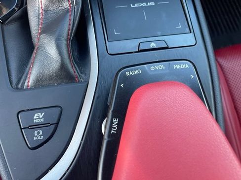 Used 2022 Lexus UX 250h F Sport w/ F Sport Premium Package AWD/4WD image 19
