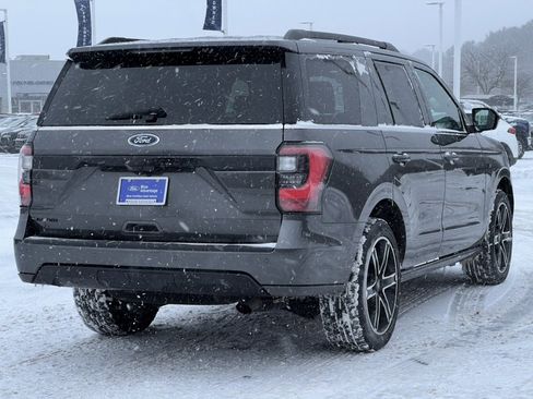 Certified 2020 Ford Expedition Limited w/ Equipment Group 303A image 8