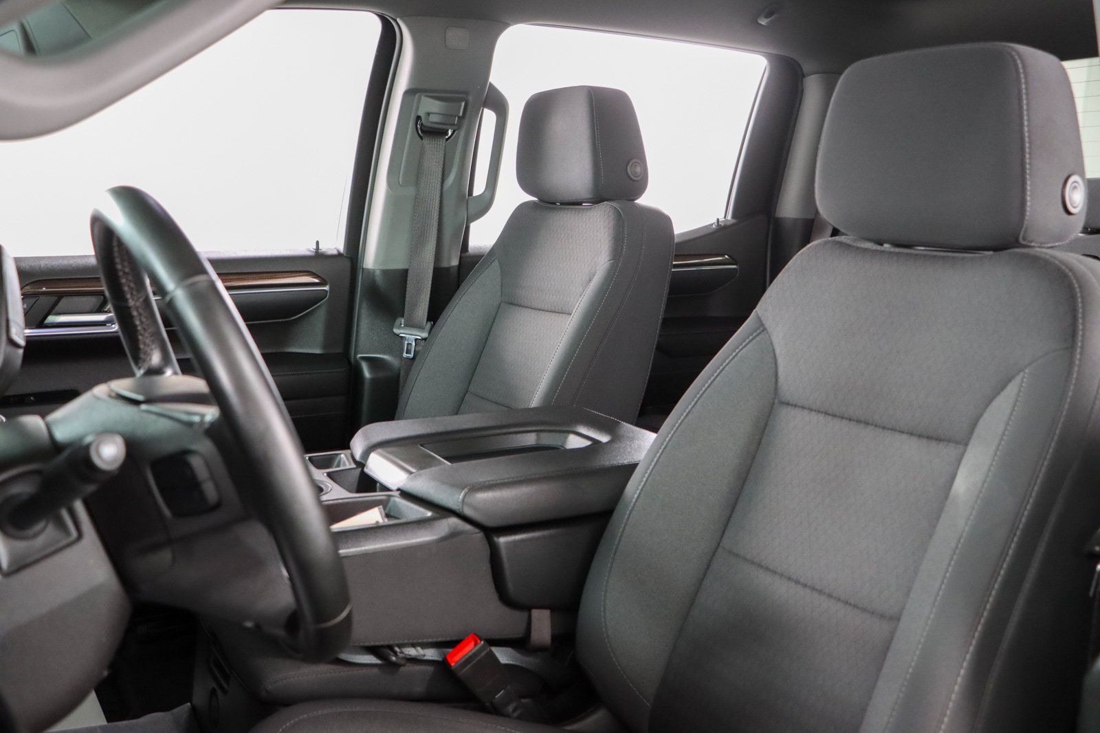 Used 2023 Chevrolet Silverado 1500 RST AWD/4WD image 24
