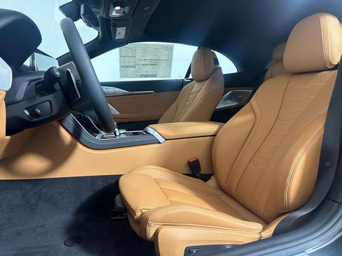 Used 2024 BMW M850i xDrive Convertible image 9