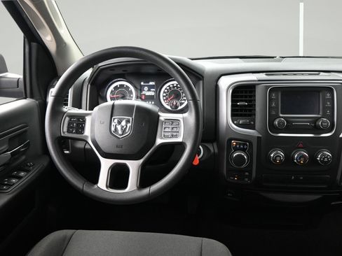 Used 2024 RAM 1500 Classic SLT AWD/4WD image 12