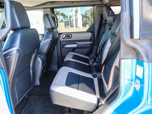 Used 2022 Ford Bronco Wildtrak image 18