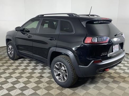 Used 2020 Jeep Cherokee Trailhawk w/ Cold Weather Group image 7