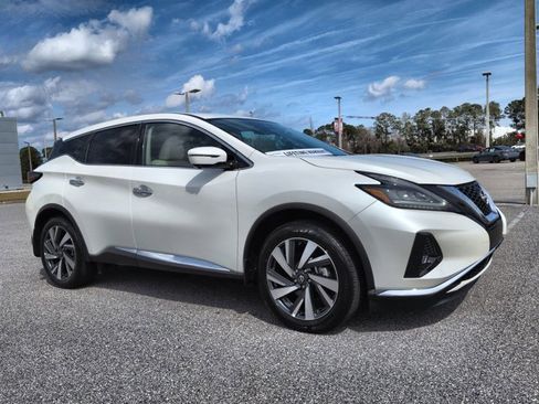 Certified 2024 Nissan Murano SL image 2