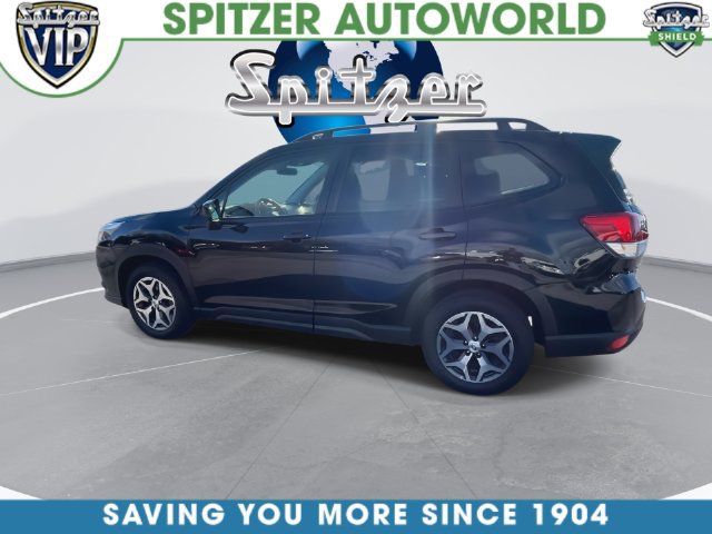 Used 2023 Subaru Forester Premium AWD/4WD image 8