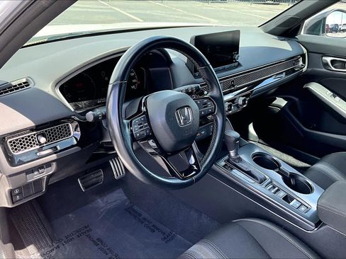 Used 2024 Honda Civic Sport image 17