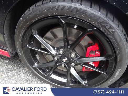 Used 2024 Hyundai Elantra N FWD image 13