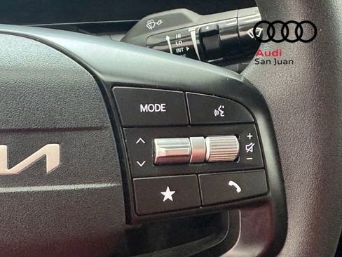 Used 2025 Kia K4 FWD image 19