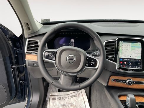 Certified 2025 Volvo XC90 B6 Plus image 12