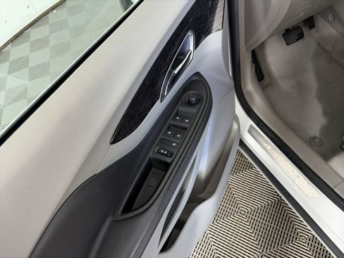 Used 2016 Buick Encore Leather image 25