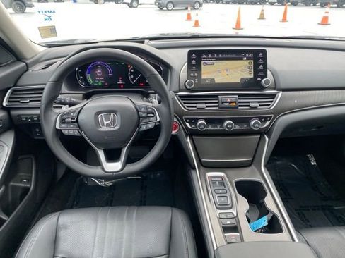 Certified 2019 Honda Accord Touring image 11