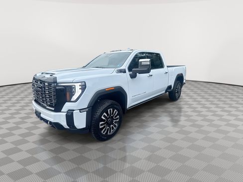 New 2026 GMC Sierra 2500 Denali Ultimate AWD/4WD image 4