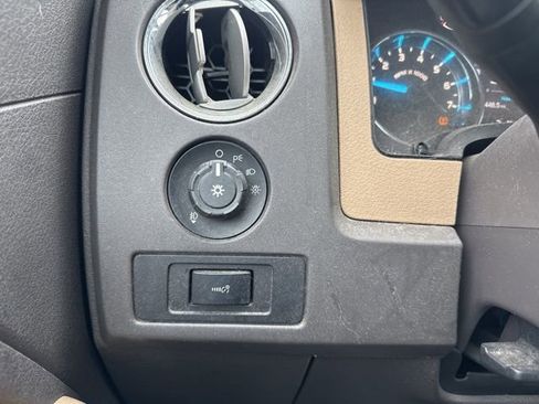 Used 2012 Ford F150 XLT w/ XLT Convenience Pkg image 19