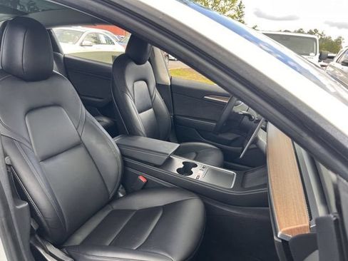 Used 2021 Tesla Model 3 Standard Range Plus RWD image 31