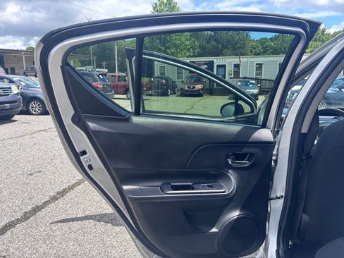 Used 2015 Toyota Prius C Two FWD image 15