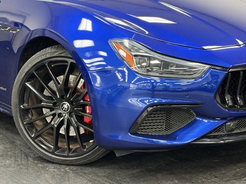 Used 2021 Maserati Ghibli S GranSport image 4