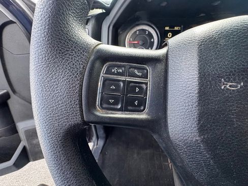 Used 2017 RAM 2500 Tradesman w/ Chrome Appearance Group image 16