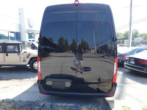 Used 2019 Mercedes-Benz Sprinter 170 image 8