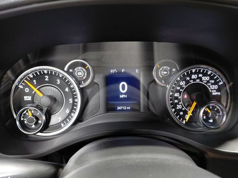 Used 2022 RAM 1500 Big Horn AWD/4WD image 28