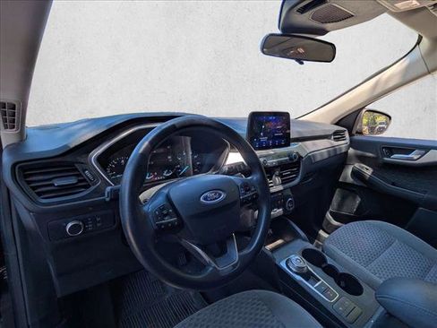 Used 2020 Ford Escape SE FWD image 10