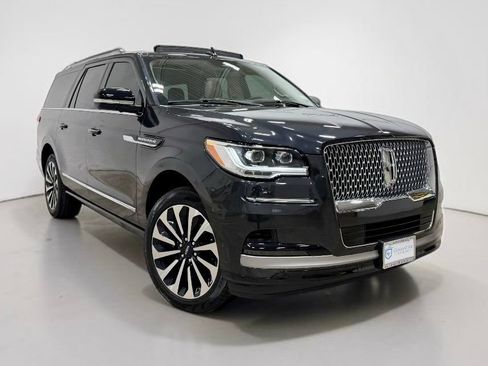 Used 2024 Lincoln Navigator L Reserve AWD/4WD image 5