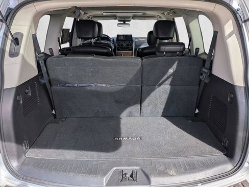 Used 2021 Nissan Armada SL w/ Captain's Chairs Package AWD/4WD image 19
