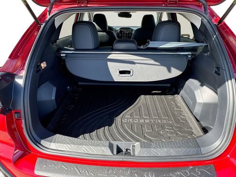 Certified 2025 Subaru Crosstrek 2.5i Limited w/ Crosstrek Mirror Package image 36