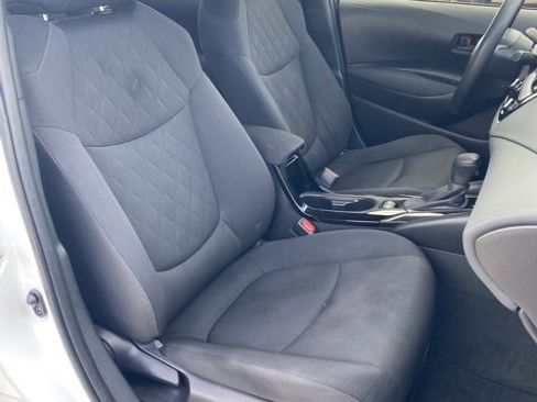 Used 2022 Toyota Corolla LE image 24