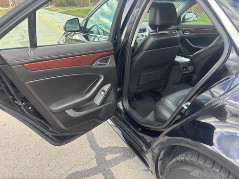 Used 2010 Cadillac CTS Luxury image 25