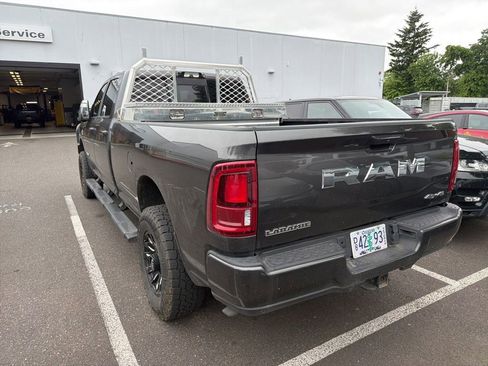Used 2025 RAM 3500 Laramie w/ Towing Technology Group AWD/4WD image 6