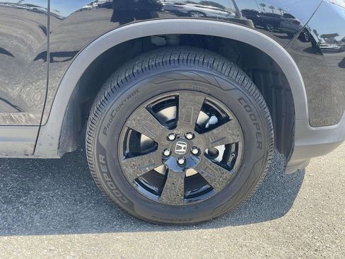 Used 2018 Honda Ridgeline Black Edition image 28