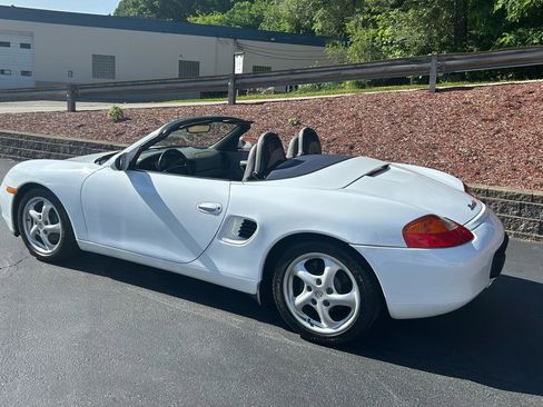 Used 1997 Porsche Boxster RWD image 6