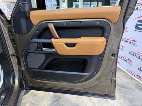 Used 2024 Land Rover Defender 110 X-Dynamic SE image 69