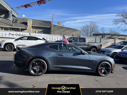 Used 2023 Chevrolet Camaro SS image 8