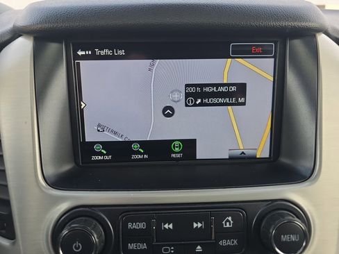 Used 2016 GMC Yukon XL SLT w/ Open Road Package image 27