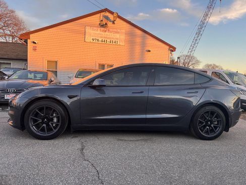 Used 2021 Tesla Model 3 Long Range image 2
