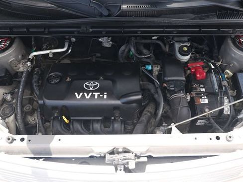 Used 2005 Scion xB FWD image 41