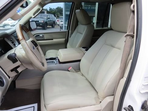 Used 2010 Ford Expedition Limited AWD/4WD image 19