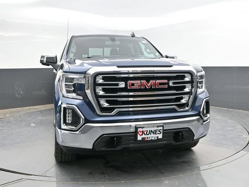 Used 2019 GMC Sierra 1500 SLT w/ SLT Premium Package AWD/4WD image 4