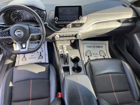 Used 2022 Nissan Altima 2.5 SR image 19