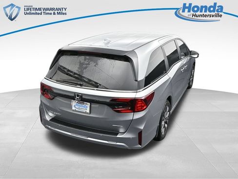New 2026 Honda Odyssey Touring image 33