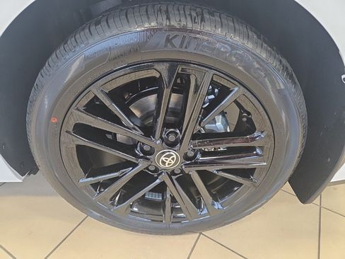 New 2026 Toyota Camry SE image 10