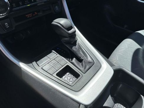 Used 2020 Toyota RAV4 XLE w/ All Weather Liner Package AWD/4WD image 30