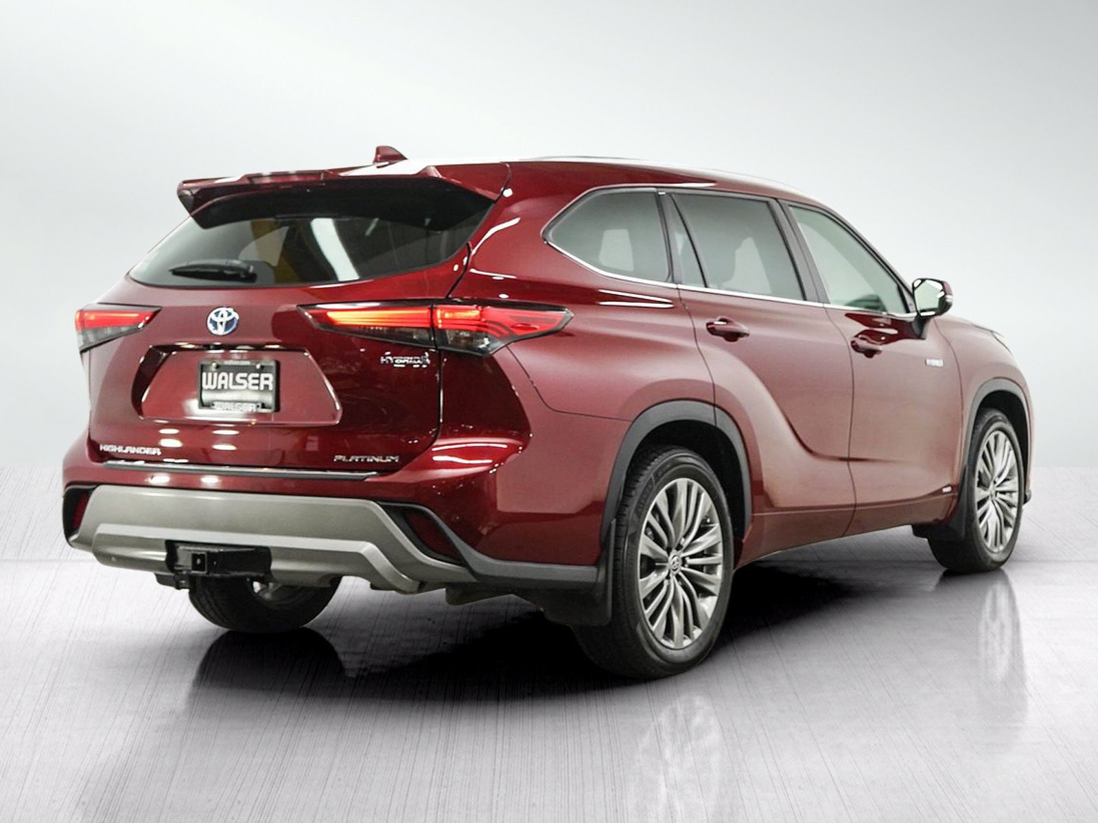 Used 2021 Toyota Highlander Platinum AWD/4WD image 5