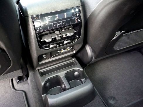 New 2025 Jeep Grand Cherokee L Limited image 27