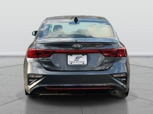 Used 2020 Kia Forte GT-Line w/ GT-Line Premium Package image 6
