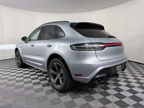 Certified 2026 Porsche Macan AWD/4WD image 3