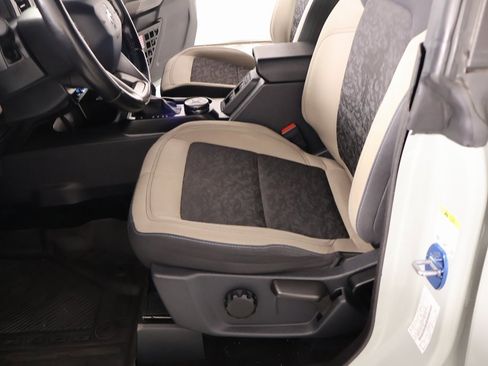 Used 2021 Ford Bronco Wildtrak image 13